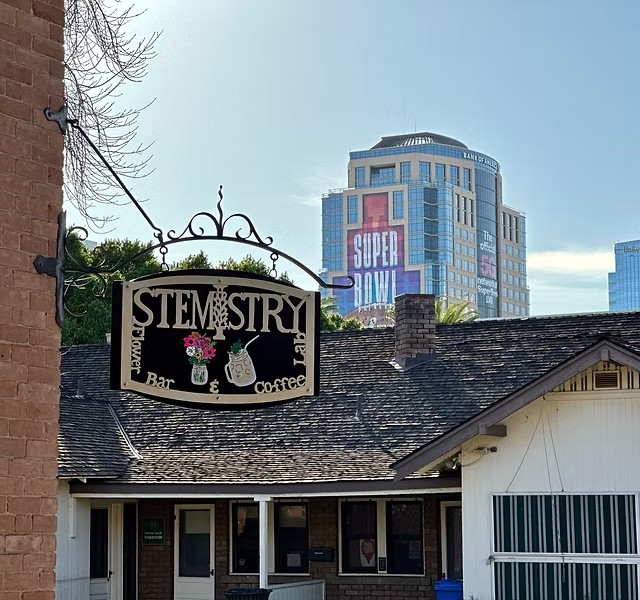 Stemistry Downtown Phoenix storefront and interior